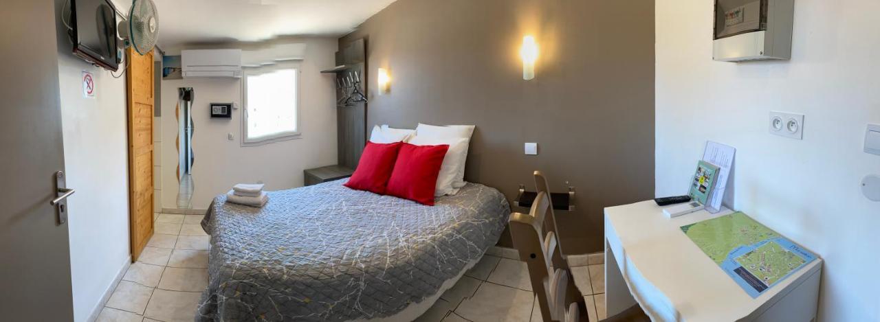 Logis Hotel La Chaumiere Marseillan  Exteriér fotografie
